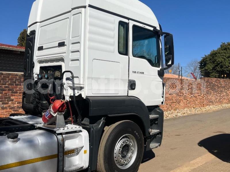 Big with watermark man silent maseru maseru 30318