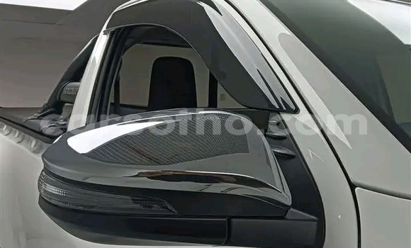 اشتري مستعمل Toyota Hilux White سيارة في Maseru في Maseru اشتري مستعمل Toyota Hilux White سيارة في Maseru في Maseru