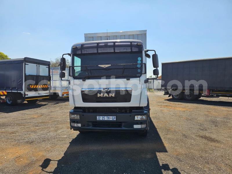 Big with watermark man silent maseru maseru 30323