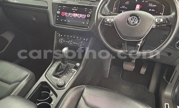 Buy Used Volkswagen Tiguan Silver Car in Maseru in Maseru Buy Used Volkswagen Tiguan Silver Car in Maseru in Maseru