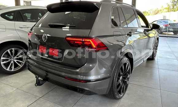 Buy Used Volkswagen Tiguan Silver Car in Maseru in Maseru Buy Used Volkswagen Tiguan Silver Car in Maseru in Maseru