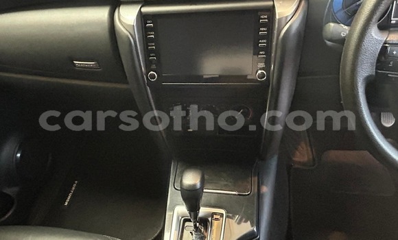 Buy Used Toyota Fortuner White Car in Roma in Maseru Buy Used Toyota Fortuner White Car in Roma in Maseru