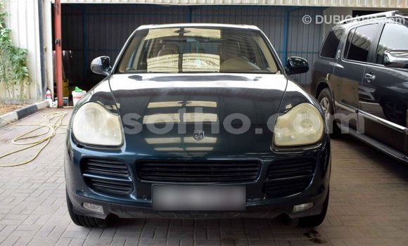 Sayi Imported Porsche Cayenne Green Mota in Import - Dubai a Maseru Sayi Imported Porsche Cayenne Green Mota in Import - Dubai a Maseru