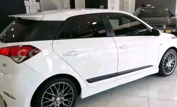 اشتري مستعمل Hyundai i20 White سيارة في Maseru في Maseru اشتري مستعمل Hyundai i20 White سيارة في Maseru في Maseru