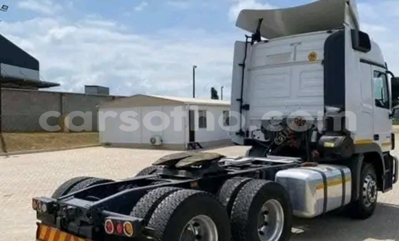 Acheter Occasion Utilitaire Mercedes‒Benz Arocs Blanc à Maseru, Maseru Acheter Occasion Utilitaire Mercedes‒Benz Arocs Blanc à Maseru, Maseru