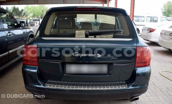 Sayi Imported Porsche Cayenne Green Mota in Import - Dubai a Maseru Sayi Imported Porsche Cayenne Green Mota in Import - Dubai a Maseru