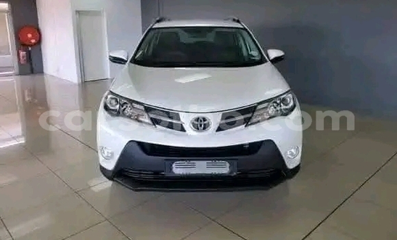Acheter Occasion Voiture Toyota RAV4 Blanc à Maseru, Maseru