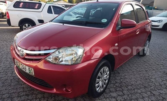 Sayi Na hannu Toyota Etios Red Mota in ButhaāButhe a Thaba-Tseka Sayi Na hannu Toyota Etios Red Mota in ButhaāButhe a Thaba-Tseka
