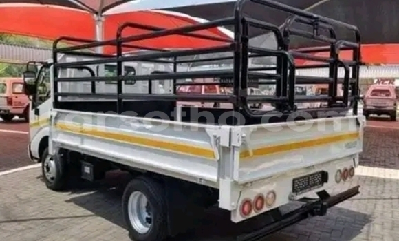 Buy Used Toyota Dyna White Truck in Maseru in Maseru Buy Used Toyota Dyna White Truck in Maseru in Maseru