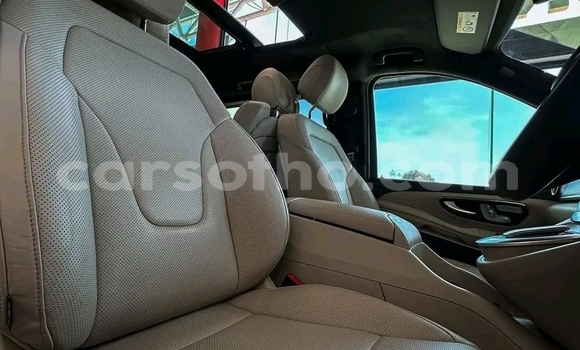 اشتري مستعمل Mercedes-Benz V-klasse Black سيارة في Maseru في Maseru اشتري مستعمل Mercedes-Benz V-klasse Black سيارة في Maseru في Maseru