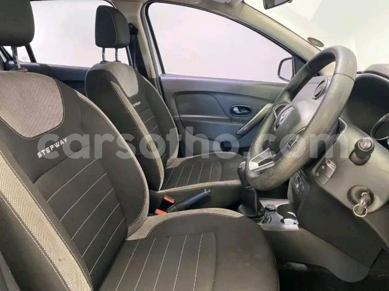 Big with watermark renault sandero maseru maseru 30368