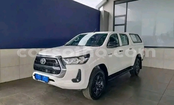 اشتري مستعمل Toyota Hilux White سيارة في Maseru في Maseru اشتري مستعمل Toyota Hilux White سيارة في Maseru في Maseru