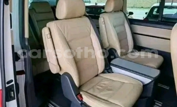 اشتري مستعمل Volkswagen Polo White سيارة في Maseru في Maseru اشتري مستعمل Volkswagen Polo White سيارة في Maseru في Maseru