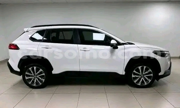 Buy Used Toyota Corolla Cross White Car in Maseru in Maseru Buy Used Toyota Corolla Cross White Car in Maseru in Maseru
