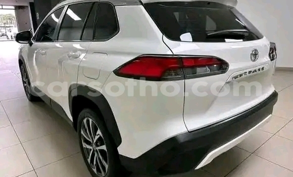 Buy Used Toyota Corolla Cross White Car in Maseru in Maseru Buy Used Toyota Corolla Cross White Car in Maseru in Maseru