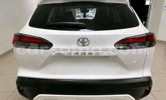 Buy Used Toyota Corolla Cross White Car in Maseru in Maseru Buy Used Toyota Corolla Cross White Car in Maseru in Maseru