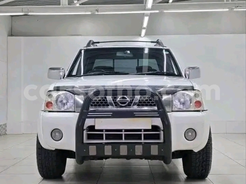 Big with watermark nissan np 300 maseru maseru 30381