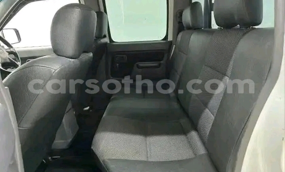 اشتري مستعمل Nissan NP 300 White سيارة في Maseru في Maseru اشتري مستعمل Nissan NP 300 White سيارة في Maseru في Maseru