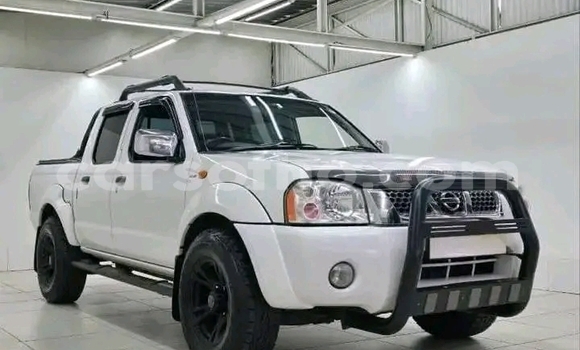 اشتري مستعمل Nissan NP 300 White سيارة في Maseru في Maseru اشتري مستعمل Nissan NP 300 White سيارة في Maseru في Maseru