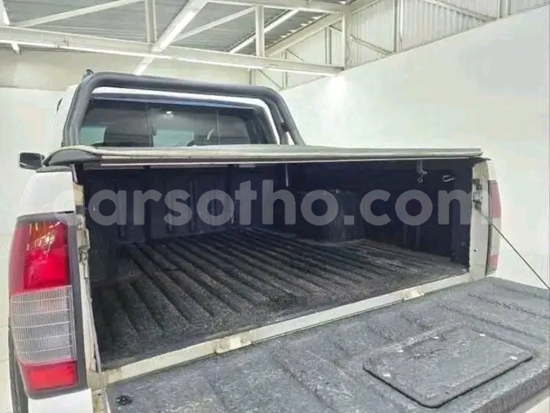 Big with watermark nissan np 300 maseru maseru 30381