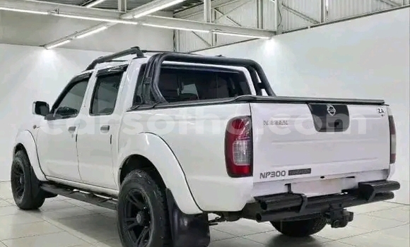 اشتري مستعمل Nissan NP 300 White سيارة في Maseru في Maseru اشتري مستعمل Nissan NP 300 White سيارة في Maseru في Maseru