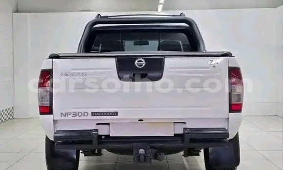 اشتري مستعمل Nissan NP 300 White سيارة في Maseru في Maseru اشتري مستعمل Nissan NP 300 White سيارة في Maseru في Maseru