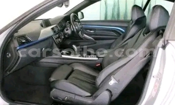 Acheter Occasion Voiture BMW 4-Series Blanc à Maseru, Maseru Acheter Occasion Voiture BMW 4-Series Blanc à Maseru, Maseru