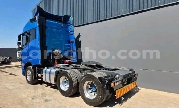 اشتري مستعمل Volvo 440 Blue سيارة في Maseru في Maseru اشتري مستعمل Volvo 440 Blue سيارة في Maseru في Maseru