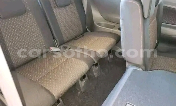 Acheter Occasion Voiture Toyota Avanza Bleu à Maseru, Maseru Acheter Occasion Voiture Toyota Avanza Bleu à Maseru, Maseru