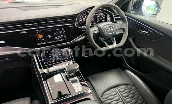 Acheter Occasion Voiture Audi RS Q3 Gris à Maseru, Maseru Acheter Occasion Voiture Audi RS Q3 Gris à Maseru, Maseru