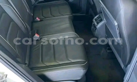 اشتري مستعمل Volkswagen Tiguan White سيارة في Maseru في Maseru اشتري مستعمل Volkswagen Tiguan White سيارة في Maseru في Maseru