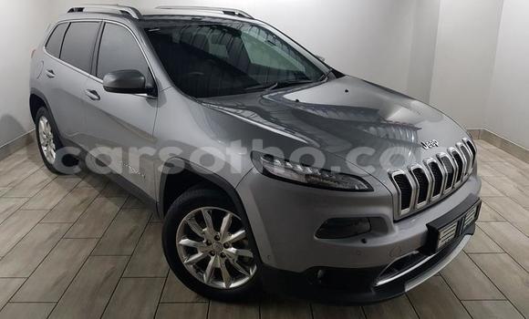 Sayi Na hannu Jeep Cherokee Silver Mota in Maputsoe a Leribe