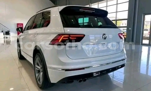 اشتري مستعمل Volkswagen Tiguan White سيارة في Maseru في Maseru اشتري مستعمل Volkswagen Tiguan White سيارة في Maseru في Maseru