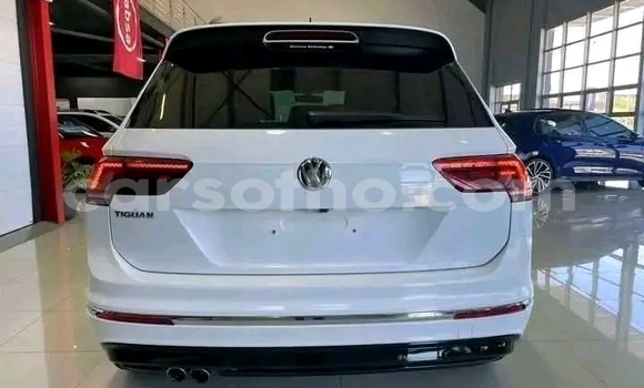 اشتري مستعمل Volkswagen Tiguan White سيارة في Maseru في Maseru اشتري مستعمل Volkswagen Tiguan White سيارة في Maseru في Maseru