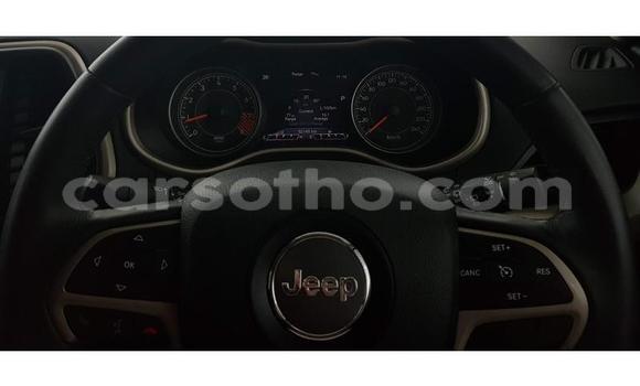Acheter Occasion Voiture Jeep Cherokee Gris à Maputsoe, Leribe Acheter Occasion Voiture Jeep Cherokee Gris à Maputsoe, Leribe