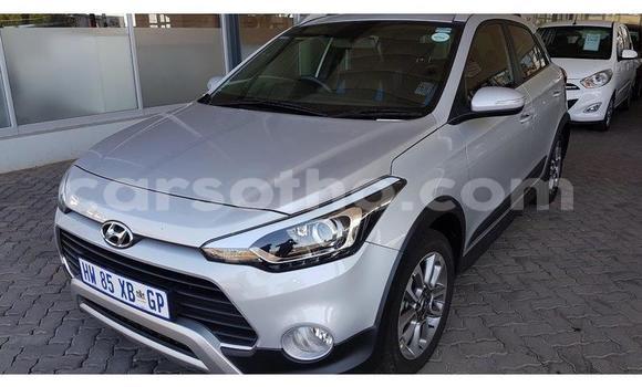 Sayi Na hannu Hyundai i20 Silver Mota in Maseru a Maseru Sayi Na hannu Hyundai i20 Silver Mota in Maseru a Maseru