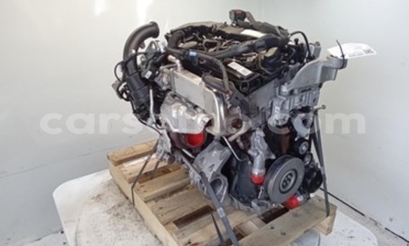 .MERCEDES BENZ GLA ENGINE