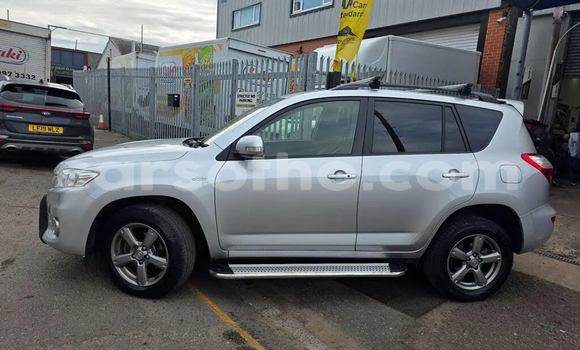 اشتري مستعمل Toyota RAV4 Silver سيارة في Maseru في Maseru اشتري مستعمل Toyota RAV4 Silver سيارة في Maseru في Maseru