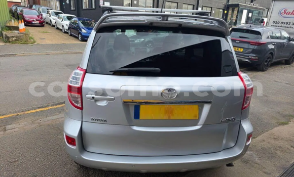 اشتري مستعمل Toyota RAV4 Silver سيارة في Maseru في Maseru اشتري مستعمل Toyota RAV4 Silver سيارة في Maseru في Maseru