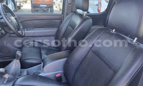 Acheter Occasion Voiture Toyota Hilux Blanc à Maseru, Maseru Acheter Occasion Voiture Toyota Hilux Blanc à Maseru, Maseru