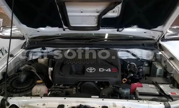 Acheter Occasion Voiture Toyota Hilux Blanc à Maseru, Maseru Acheter Occasion Voiture Toyota Hilux Blanc à Maseru, Maseru