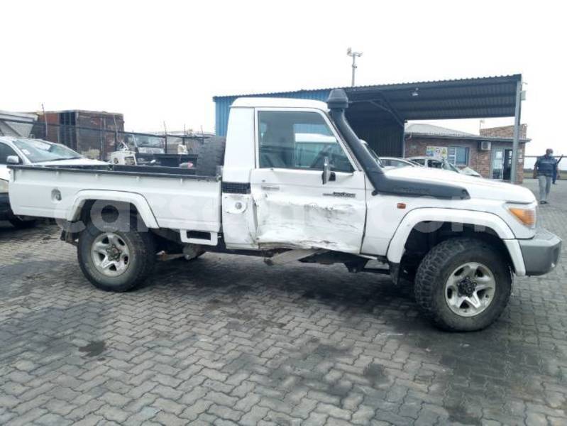 Big with watermark toyota hilux maseru maseru 30428