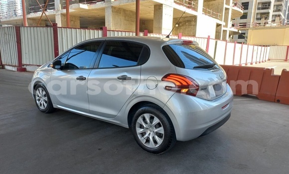 Buy Used Peugeot 208 Silver Car in Maseru in Maseru Buy Used Peugeot 208 Silver Car in Maseru in Maseru