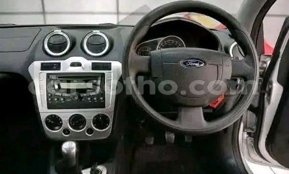 Acheter Occasion Voiture Ford Fiesta Gris à Maseru, Maseru Acheter Occasion Voiture Ford Fiesta Gris à Maseru, Maseru