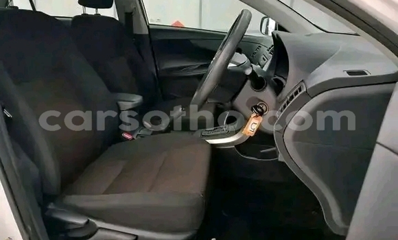 Acheter Occasion Voiture Toyota Corolla Blanc à Maseru, Maseru Acheter Occasion Voiture Toyota Corolla Blanc à Maseru, Maseru