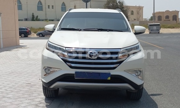 اشتري مستعمل Toyota Rush White سيارة في Maseru في Maseru اشتري مستعمل Toyota Rush White سيارة في Maseru في Maseru