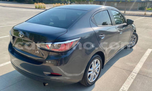 اشتري مستعمل Toyota Yaris Black سيارة في Maseru في Maseru اشتري مستعمل Toyota Yaris Black سيارة في Maseru في Maseru