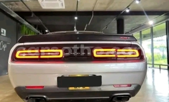 Acheter Occasion Voiture Dodge Challenger Gris à Maseru, Maseru Acheter Occasion Voiture Dodge Challenger Gris à Maseru, Maseru