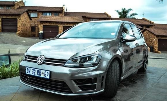 Sayi Na hannu Volkswagen Golf R Silver Mota in Maseru a Maseru Sayi Na hannu Volkswagen Golf R Silver Mota in Maseru a Maseru