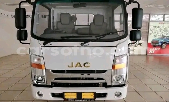 Buy Used JAC M5 White Car in Maseru in Maseru